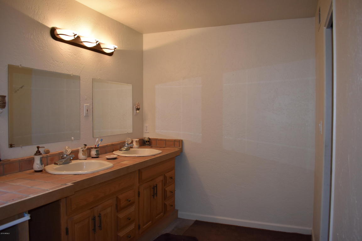 635 E Moon Vista St, Apache Junction, AZ 85119 photo 22