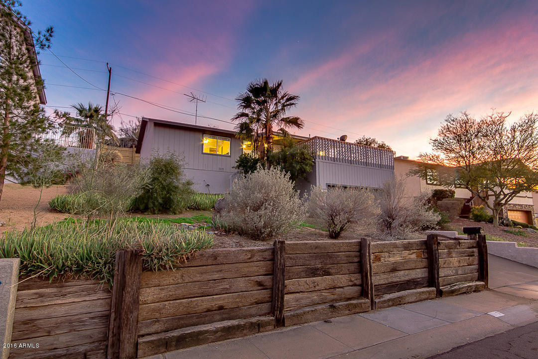 1113 E Orchid Ln, Phoenix, AZ 85020 photo 1