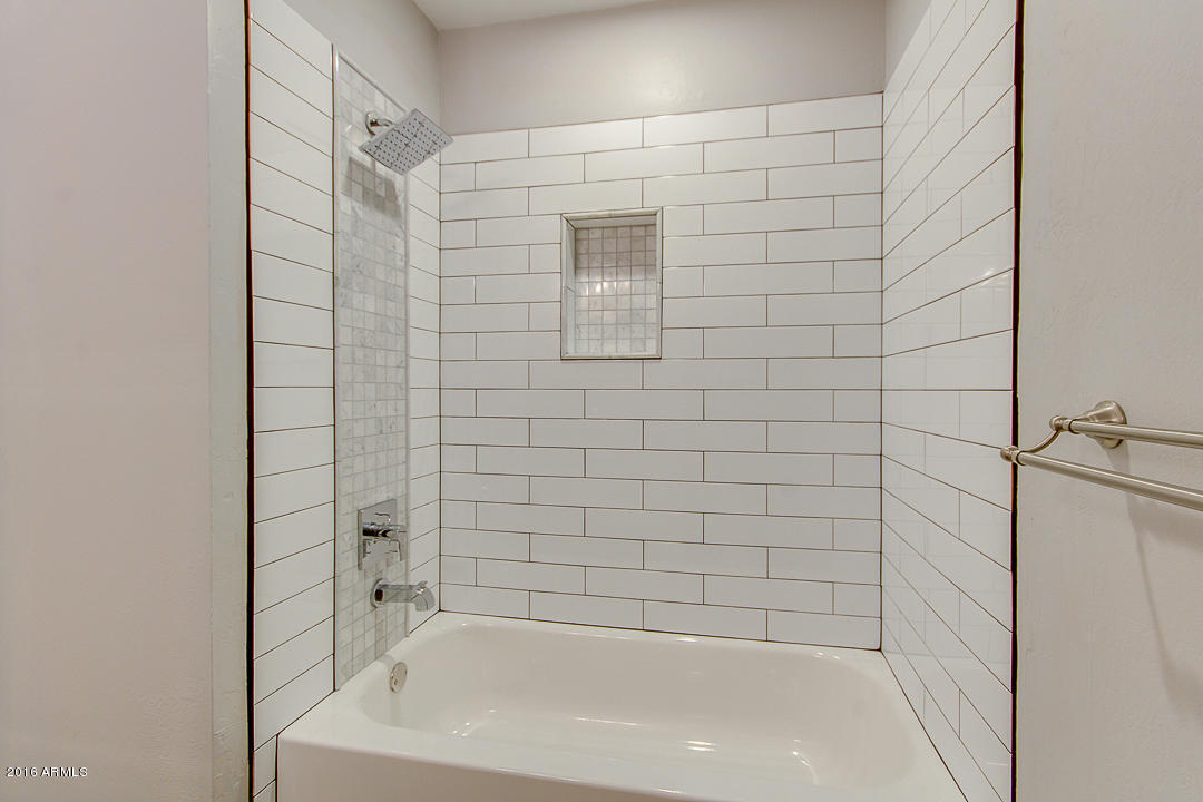 1113 E Orchid Ln, Phoenix, AZ 85020 photo 23