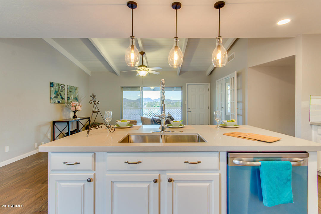 1113 E Orchid Ln, Phoenix, AZ 85020 photo 9