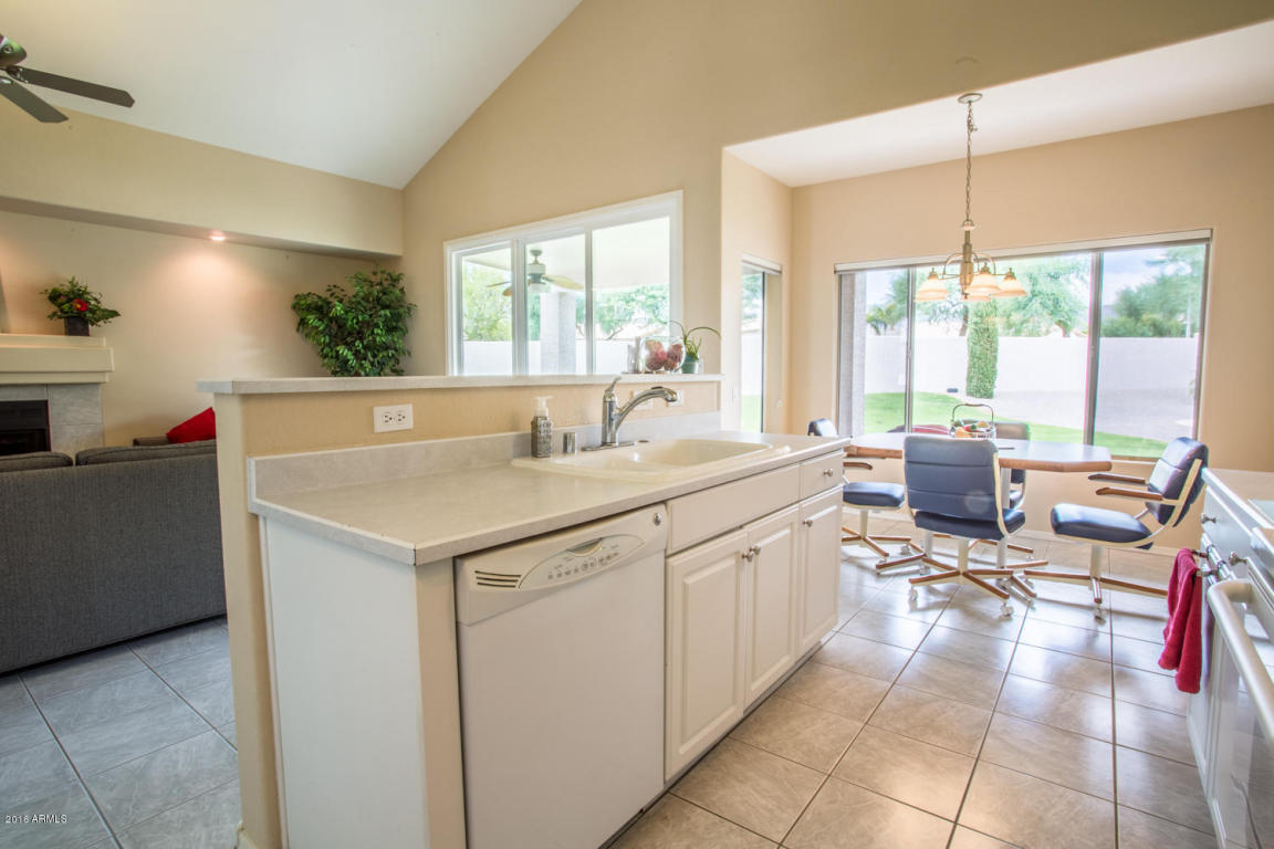 14034 S 35th Cir, Phoenix, AZ 85044 photo 10