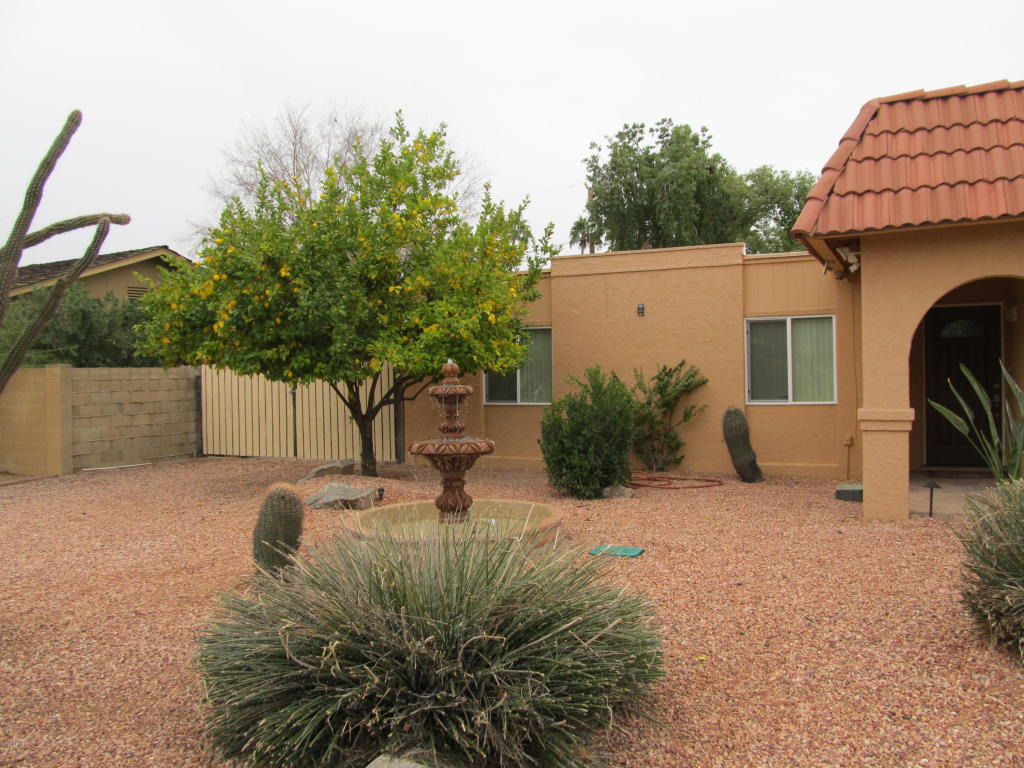 3717 E Mercer Ln, Phoenix, AZ 85028 photo 2