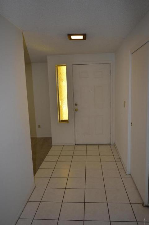 2946 E Gable Cir, Mesa, AZ 85204 photo 7