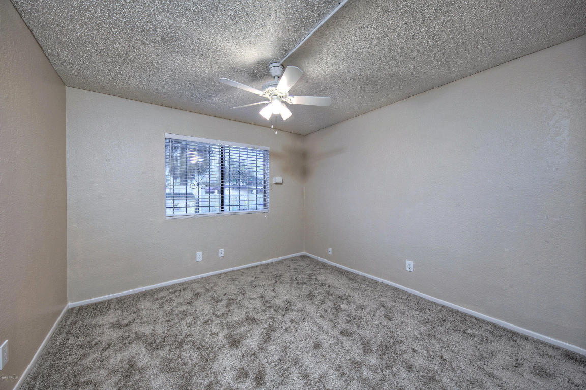 3301 Earll Dr #124, Phoenix, AZ 85018 photo 12