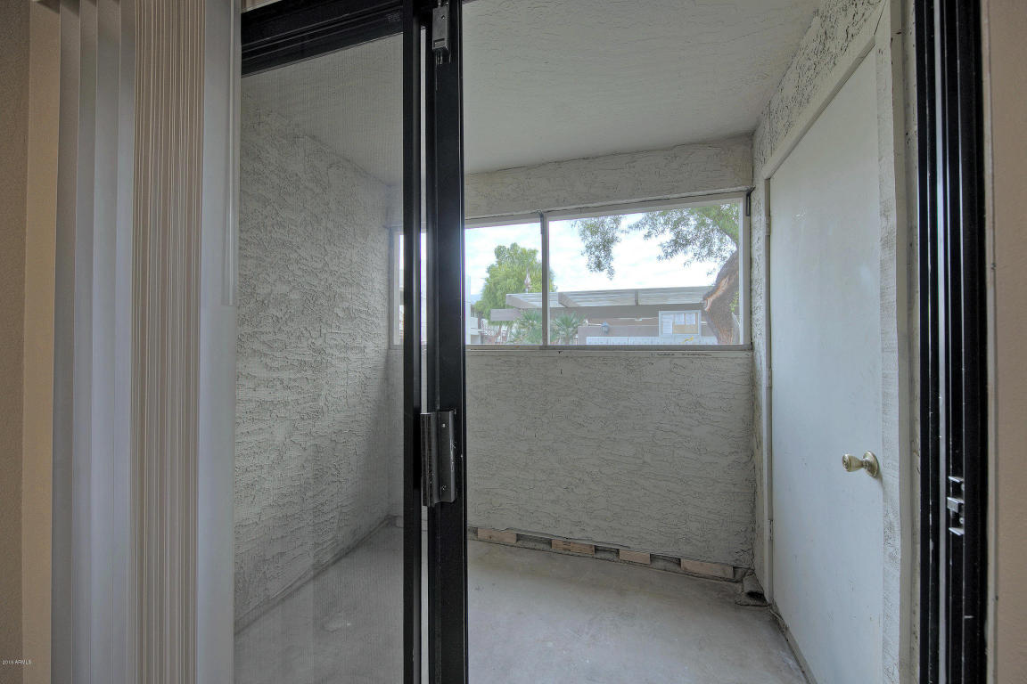 3301 Earll Dr #124, Phoenix, AZ 85018 photo 18