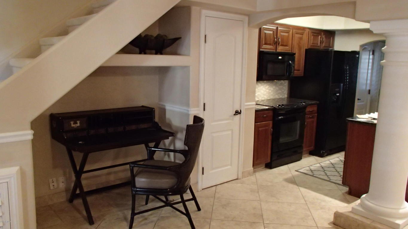 4519 E Rhonda Dr, Phoenix, AZ 85018 photo 4
