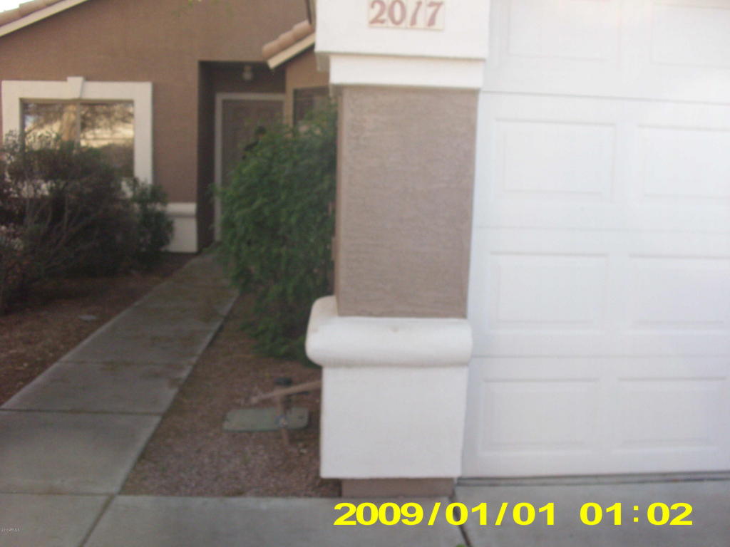 2017 E Catclaw St, Gilbert, AZ 85296 photo 2