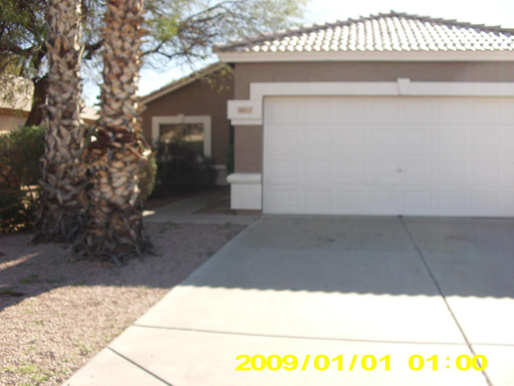 2017 E Catclaw St, Gilbert, AZ 85296 photo 1