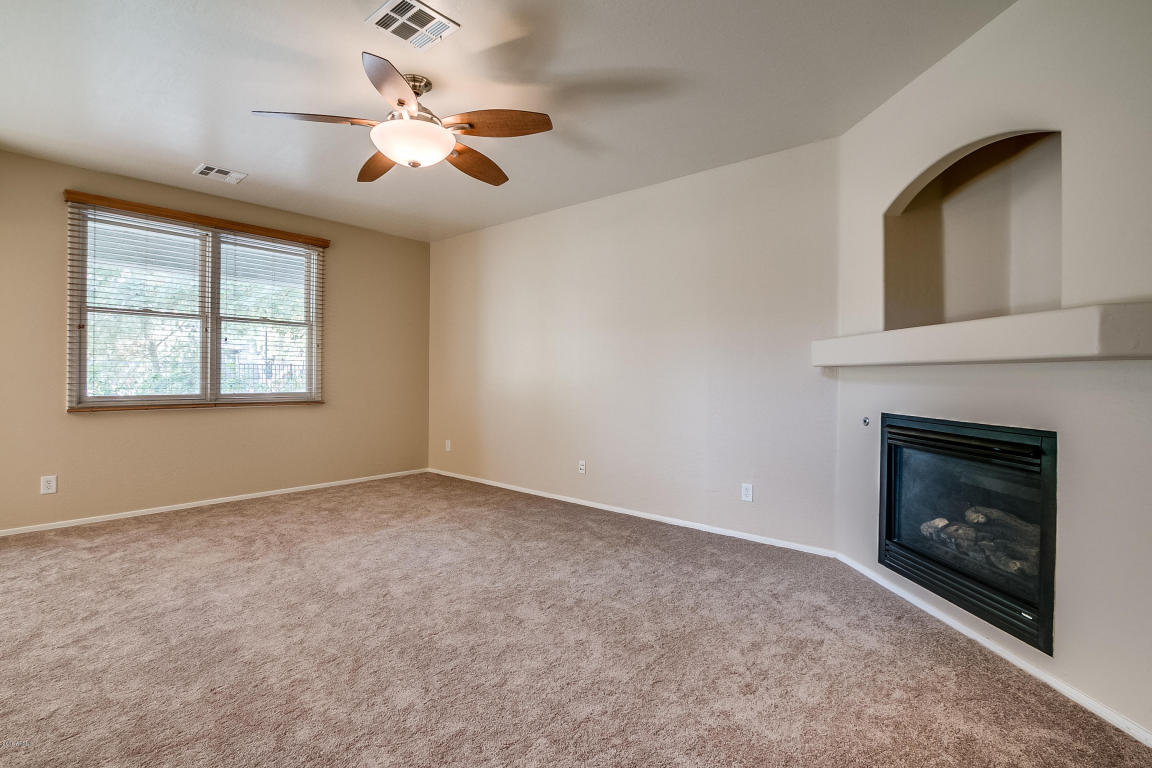 2125 E Sunland Ave, Phoenix, AZ 85040 photo 2