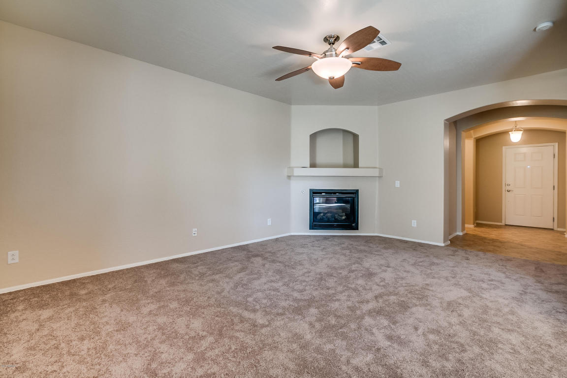 2125 E Sunland Ave, Phoenix, AZ 85040 photo 3