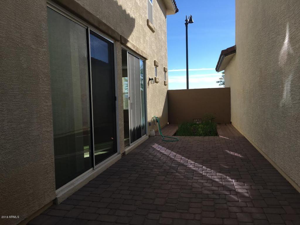 4295 E Pony Ln, Gilbert, AZ 85295 photo 4
