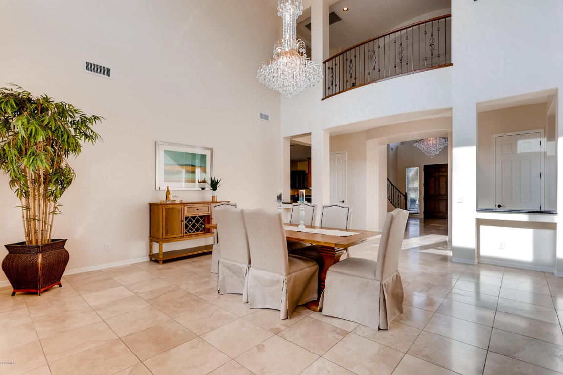 3951 E Navigator Ln, Phoenix, AZ 85050 photo 8