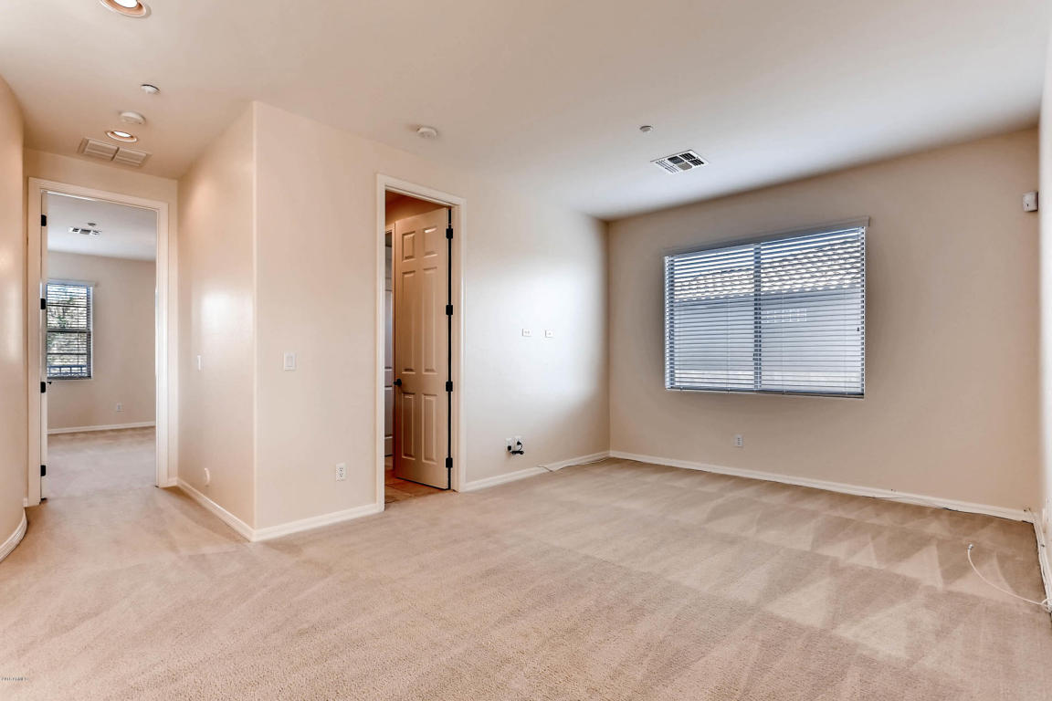 3951 E Navigator Ln, Phoenix, AZ 85050 photo 31