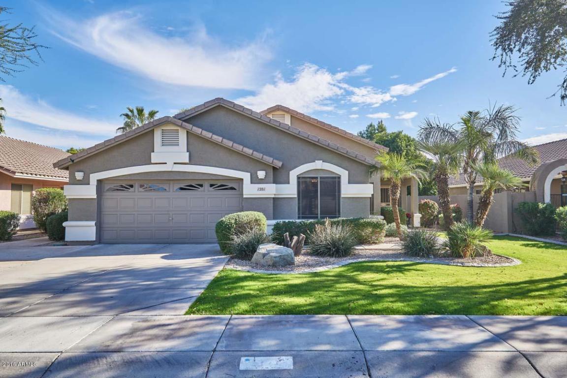 1281 N Mckenna Ln, Gilbert, AZ 85233 photo 2