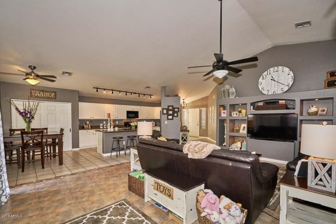 1281 N Mckenna Ln, Gilbert, AZ 85233 photo 10