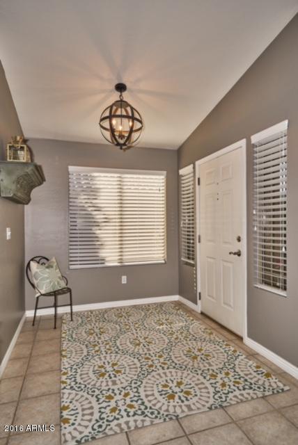 1281 N Mckenna Ln, Gilbert, AZ 85233 photo 5