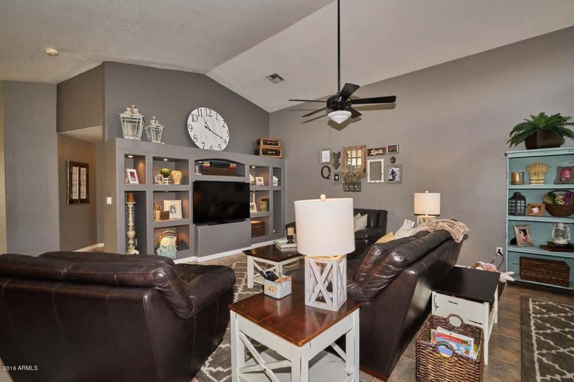 1281 N Mckenna Ln, Gilbert, AZ 85233 photo 9