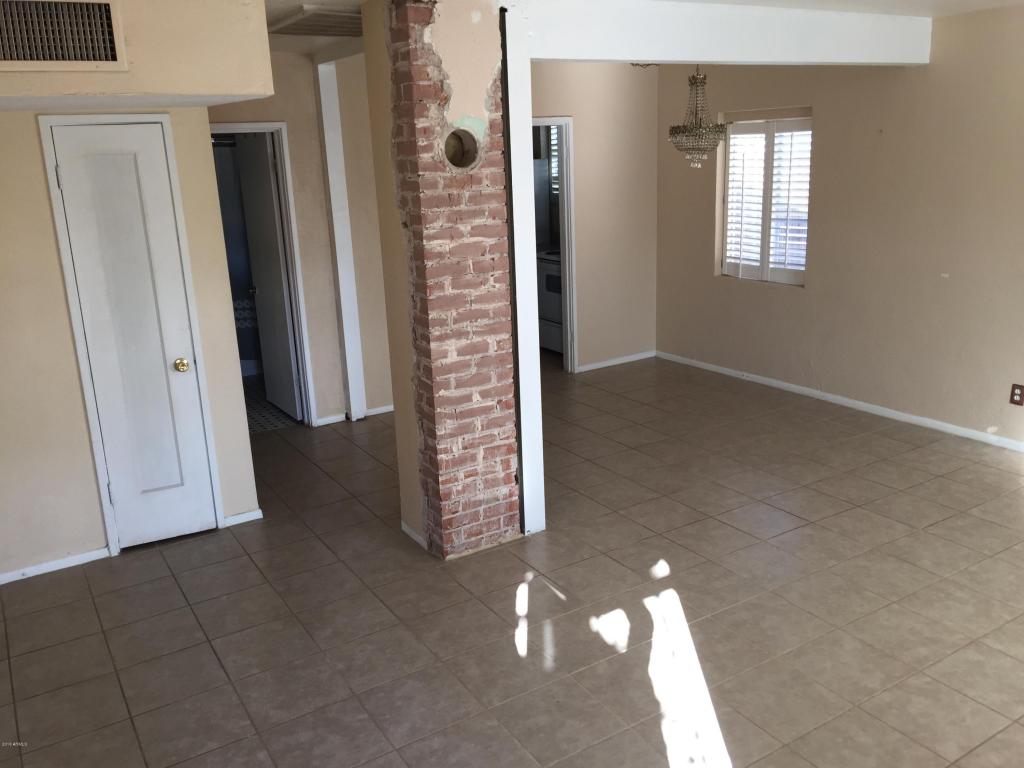 334 E Whitton Ave, Phoenix, AZ 85012 photo 3