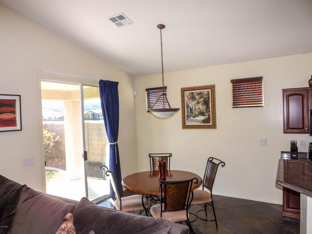 3831 E Pollack St, Phoenix, AZ 85042 photo 4
