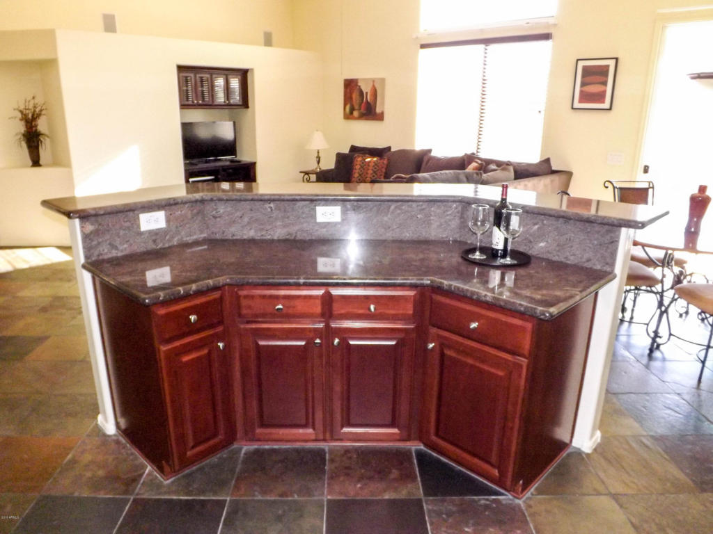 3831 E Pollack St, Phoenix, AZ 85042 photo 11