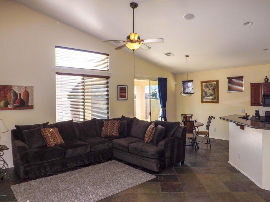 3831 E Pollack St, Phoenix, AZ 85042 photo 5