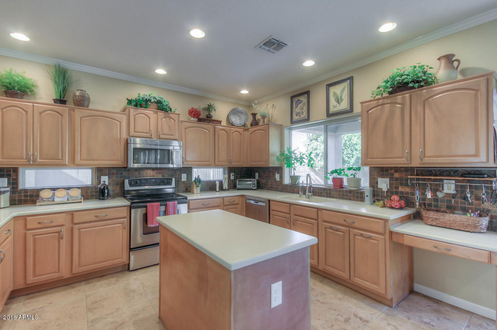 3302 E Mayberry Ave, Gilbert, AZ 85297 photo 6