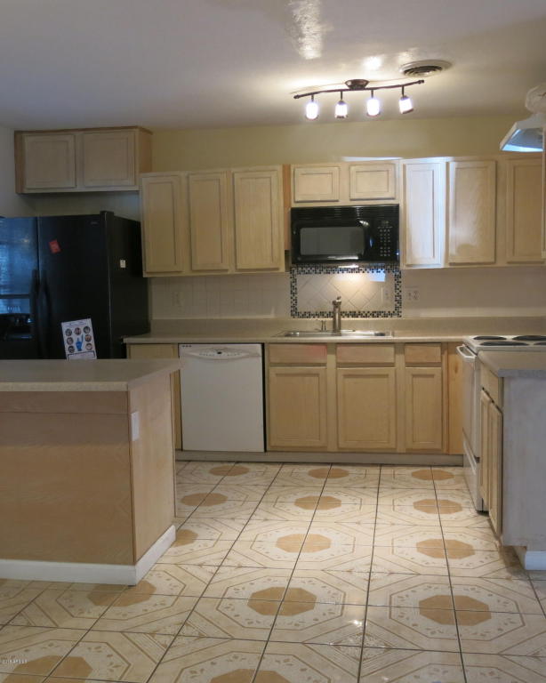 3612 W Marlette Ave, Phoenix, AZ 85019 photo 2