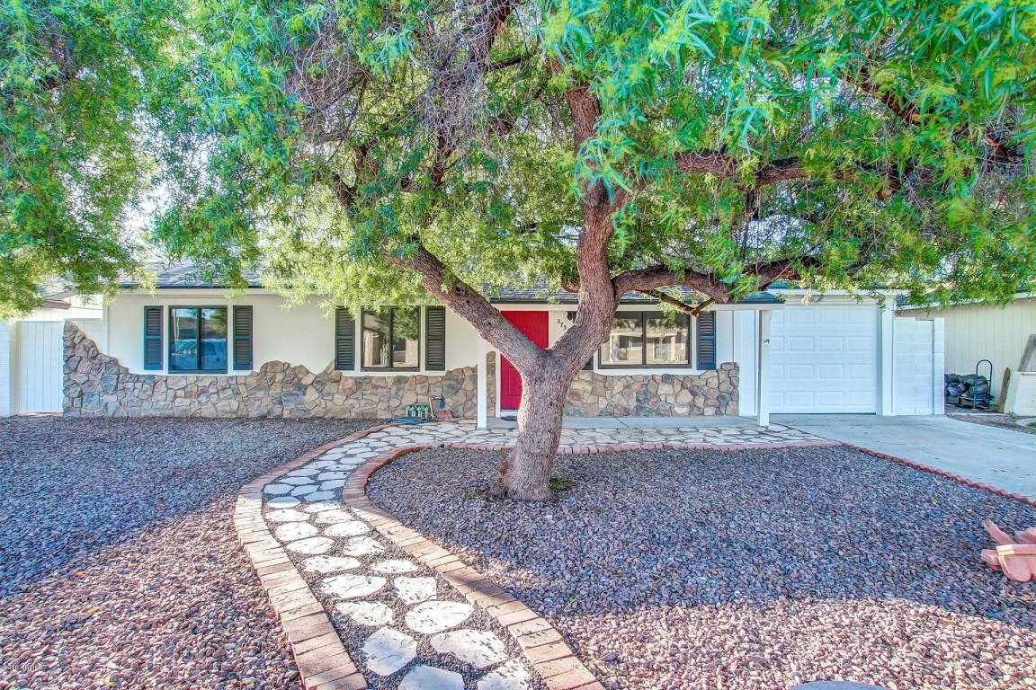 3733 Evans Dr, Phoenix, AZ 85032 photo 1