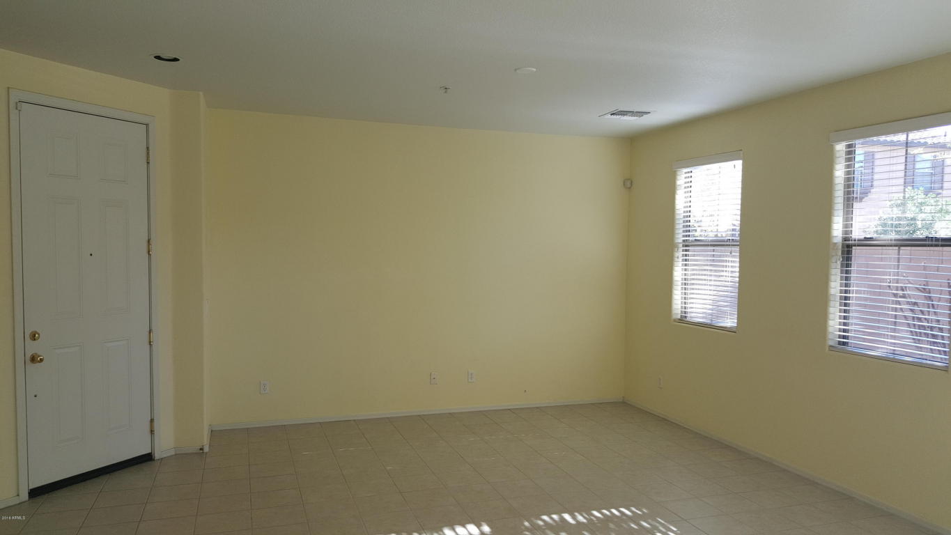 2941 E Dunbar Dr, Phoenix, AZ 85042 photo 8