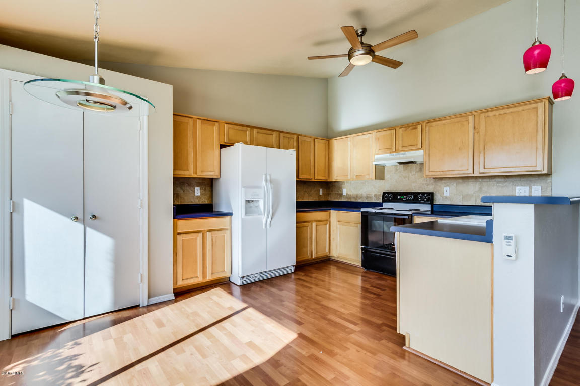 2029 E Brooks St, Gilbert, AZ 85296 photo 3