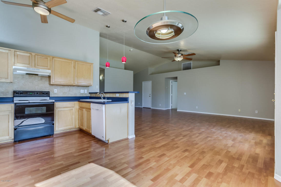 2029 E Brooks St, Gilbert, AZ 85296 photo 9