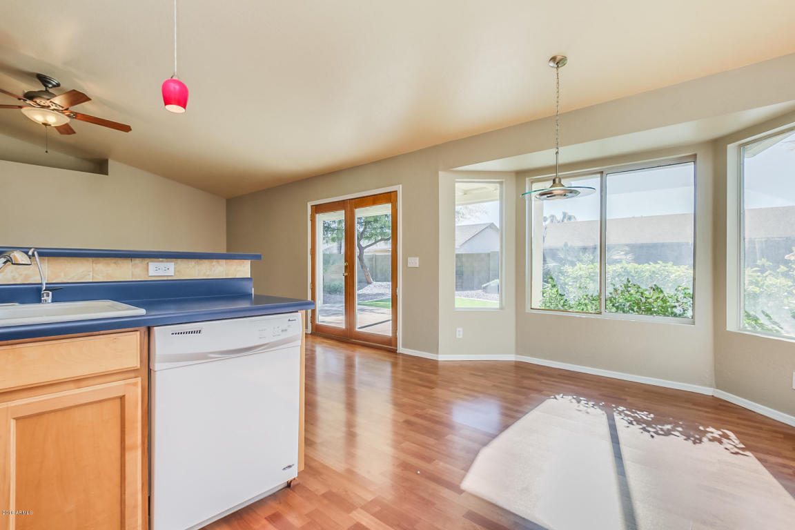 2029 E Brooks St, Gilbert, AZ 85296 photo 7