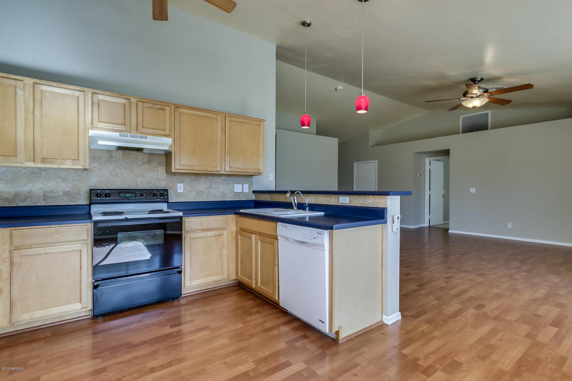 2029 E Brooks St, Gilbert, AZ 85296 photo 5