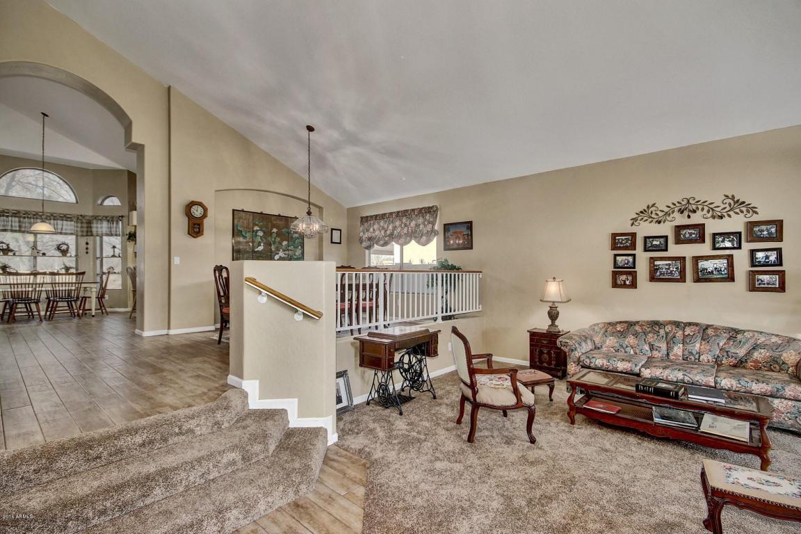 1744 S Marble St, Gilbert, AZ 85295 photo 4