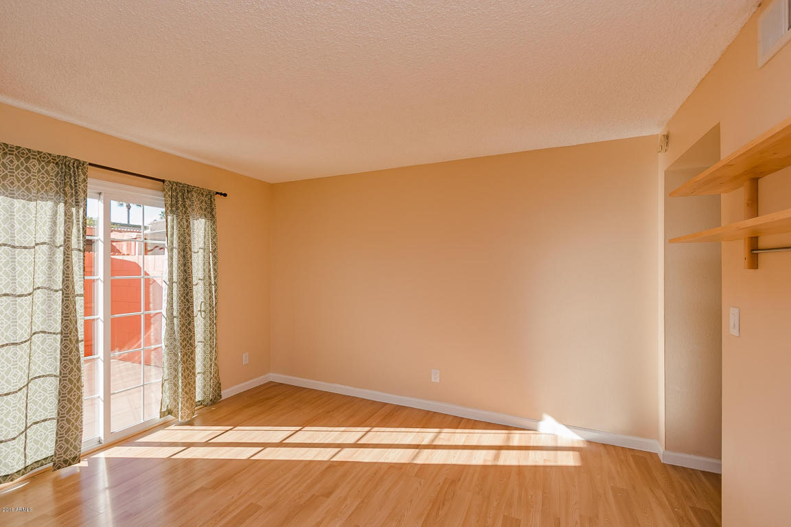 2854 E Clarendon Ave, Phoenix, AZ 85016 photo 8