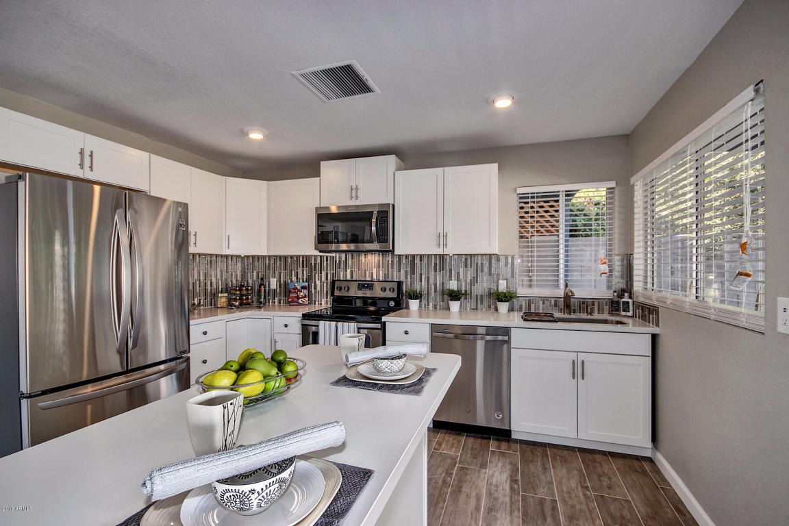 4822 E Pearce Rd, Phoenix, AZ 85044 photo 3