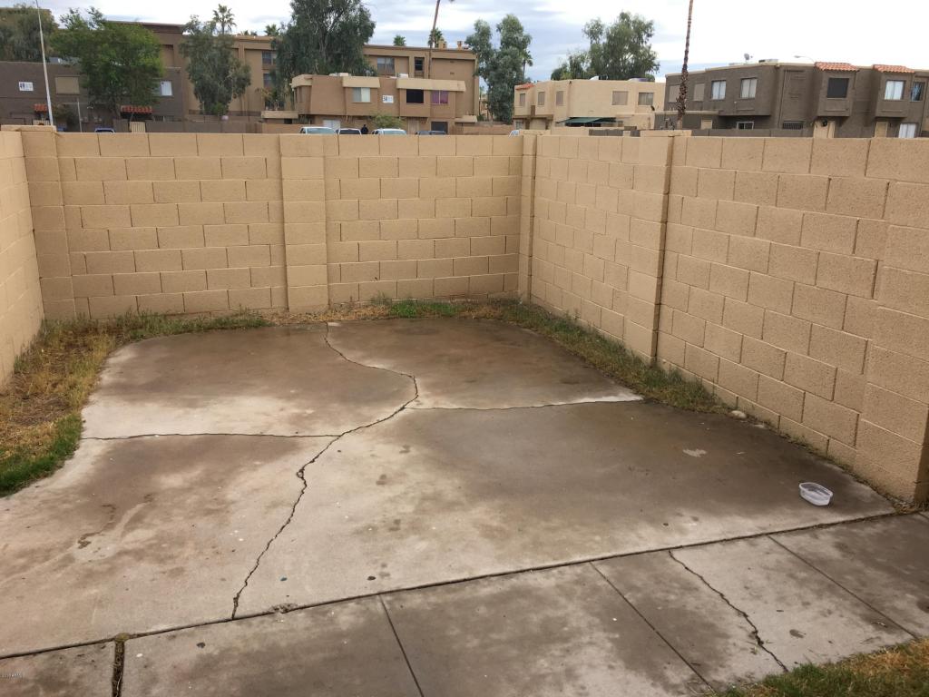 4648 E Wood St, Phoenix, AZ 85040 photo 3