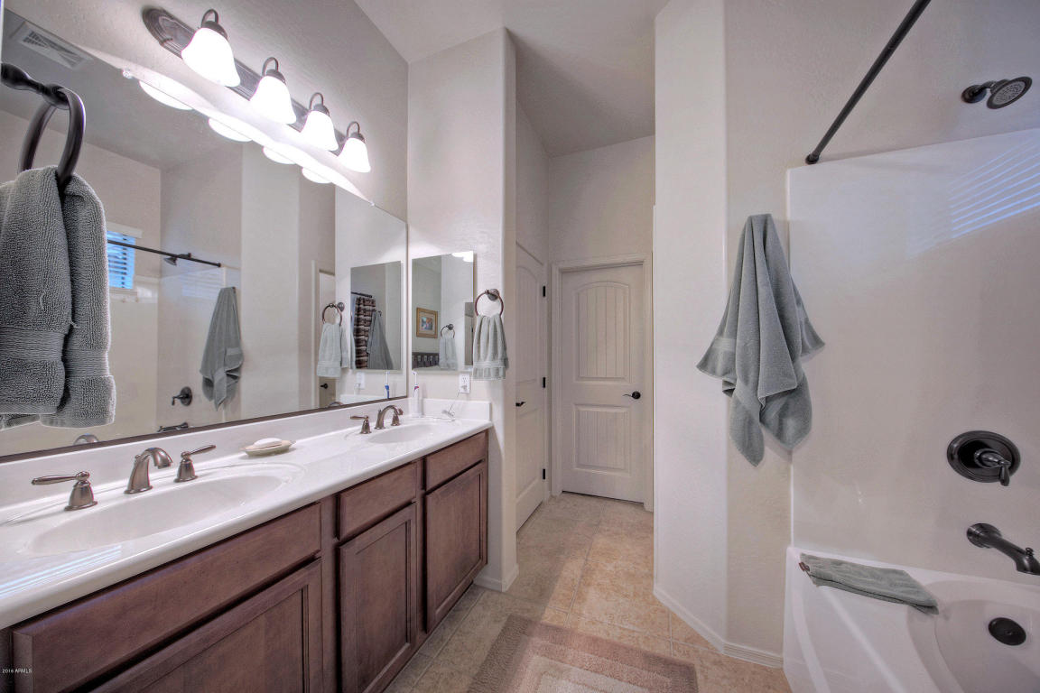 8736 E Ivy St, Mesa, AZ 85207 photo 13