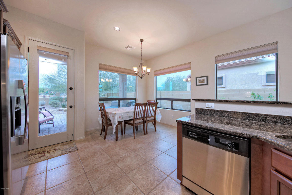 8736 E Ivy St, Mesa, AZ 85207 photo 10