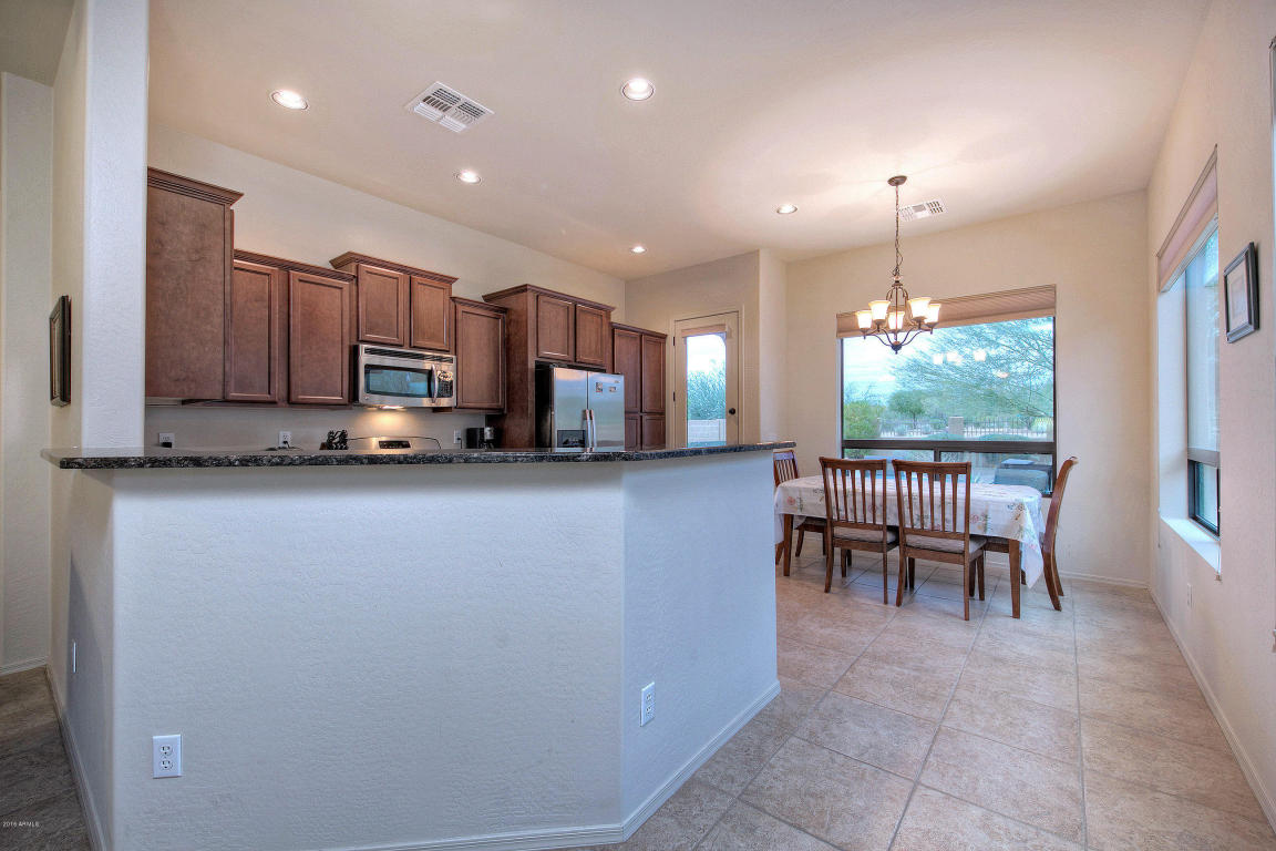 8736 E Ivy St, Mesa, AZ 85207 photo 6