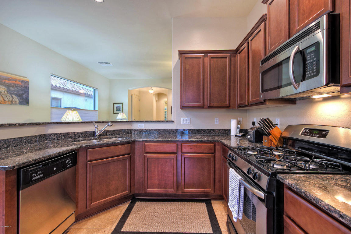 8736 E Ivy St, Mesa, AZ 85207 photo 9