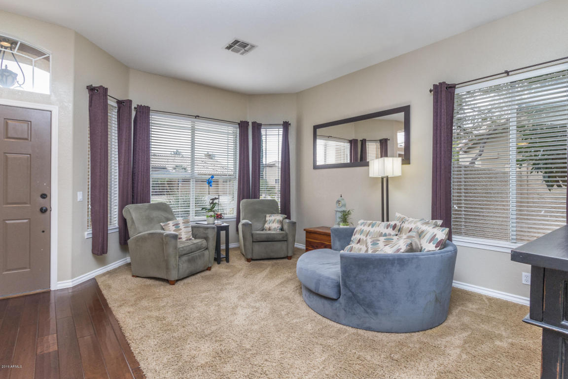 2318 E Randall Rd, Gilbert, AZ 85296 photo 4