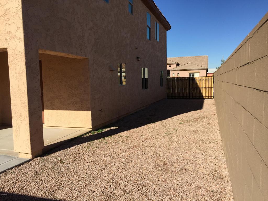 7431 W Wolf St, Phoenix, AZ 85033 photo 21