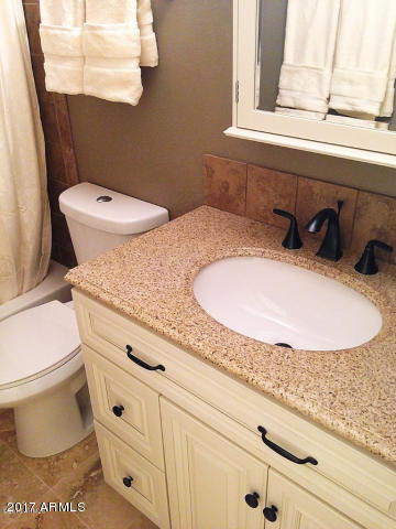 2877 E Fairmount Ave, Phoenix, AZ 85016 photo 12