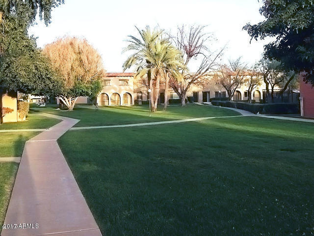 2877 E Fairmount Ave, Phoenix, AZ 85016 photo 13