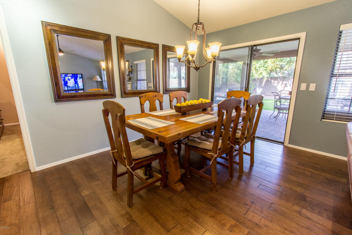 1018 E Douglas Ave, Gilbert, AZ 85234 photo 8