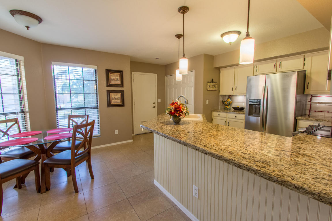 1018 E Douglas Ave, Gilbert, AZ 85234 photo 12