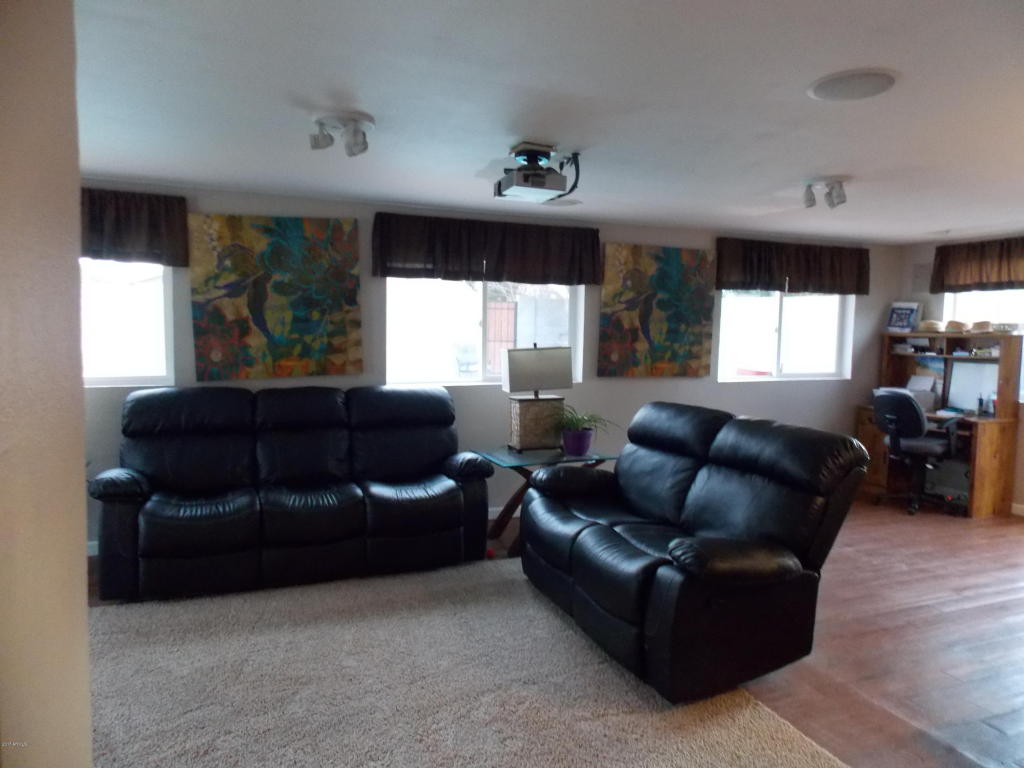531 E Julie Dr, Tempe, AZ 85283 photo 14