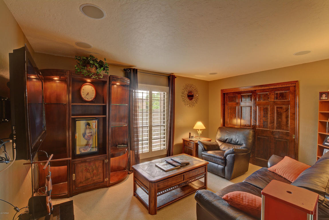 501 E Citation Ln, Tempe, AZ 85284 photo 15