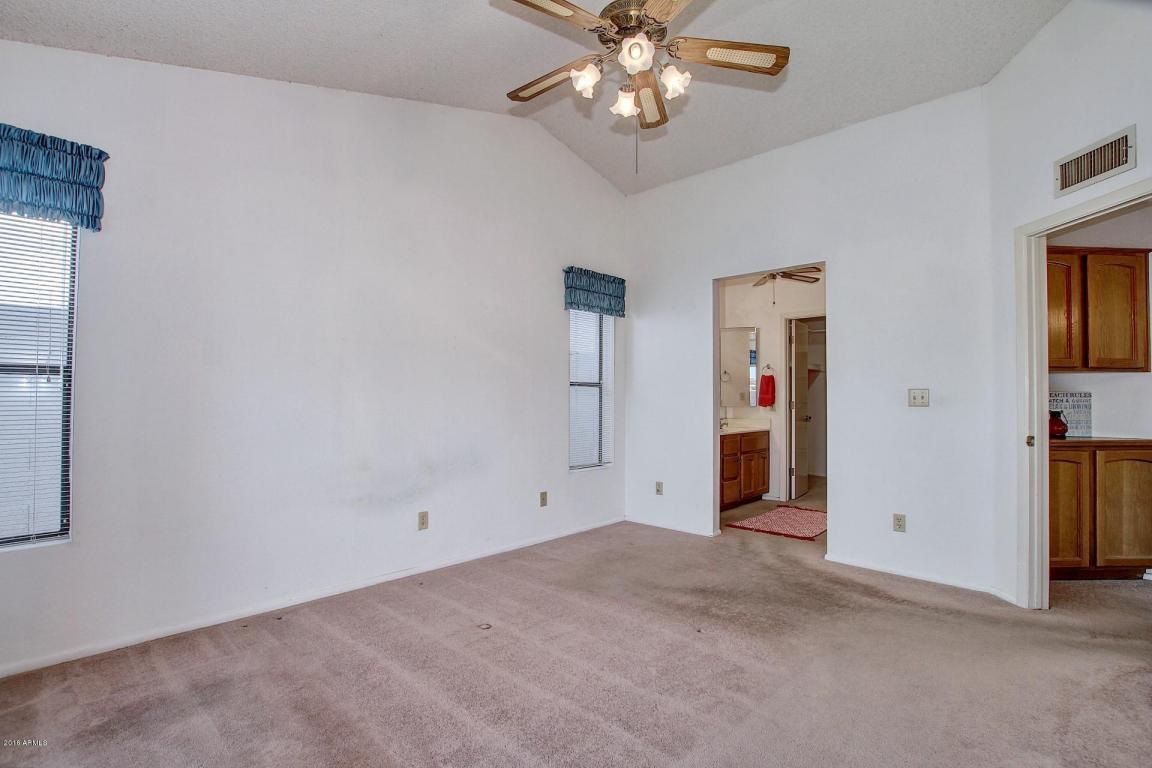 3310 E Topeka Dr, Phoenix, AZ 85050 photo 18